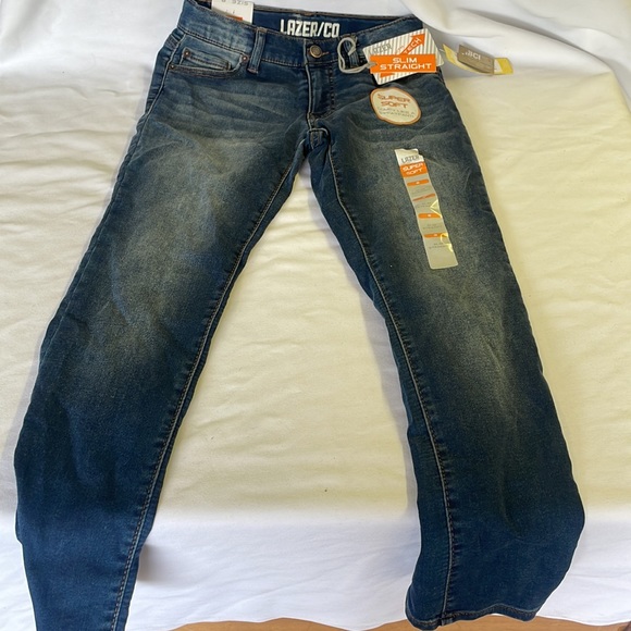 Lazer Youth Ultra Flex 5 pkt Slim Straight Denim Jeans in Indigo Size 8 NWT